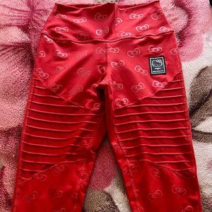 Zumba Hello Kitty Leggings in red, XS